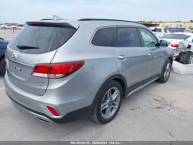 Hyundai Santa Fe Limited Ultimate 2017 KM8SR4HF0HU176741 Image 4
