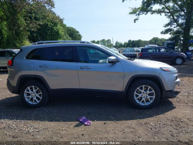 1C4PJMCB9HW651698 Jeep Cherokee Latitude 4x4