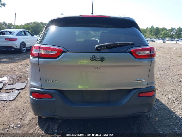 1C4PJMCB9HW651698 Jeep Cherokee Latitude 4x4