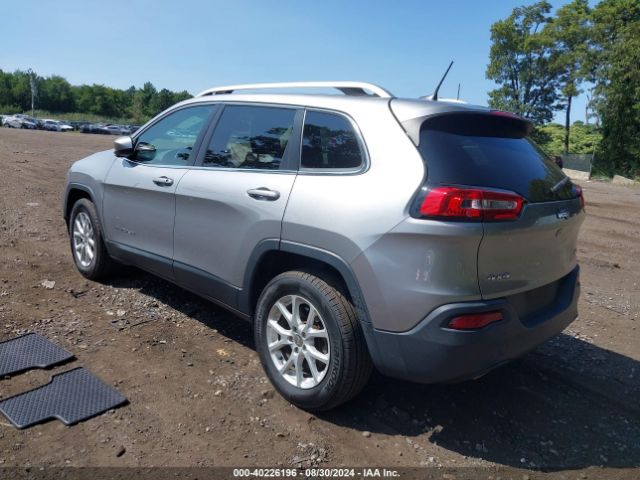 1C4PJMCB9HW651698 Jeep Cherokee Latitude 4x4