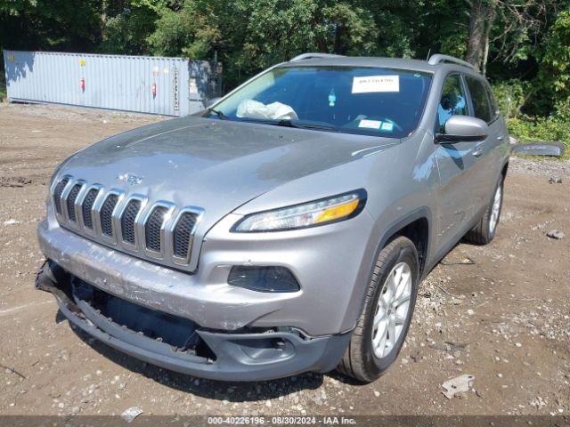 1C4PJMCB9HW651698 Jeep Cherokee Latitude 4x4