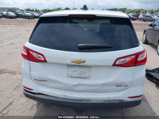 Chevrolet EQUINOX LT 2018 2GNAXSEV1J6114704 Image 16