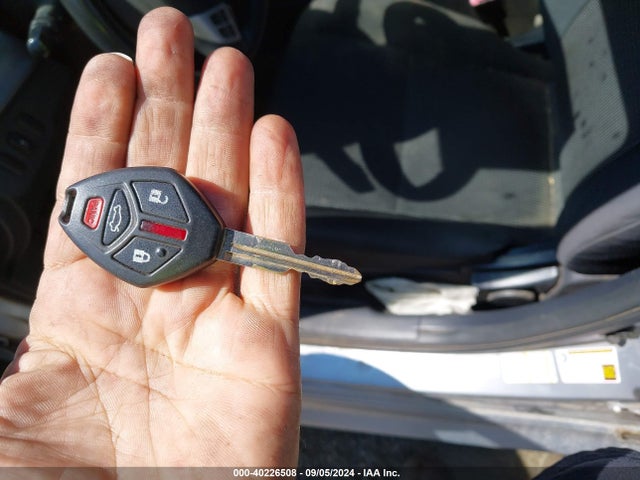 2011 MITSUBISHI LANCER JA32U2FU5BU043424 Photo 10
