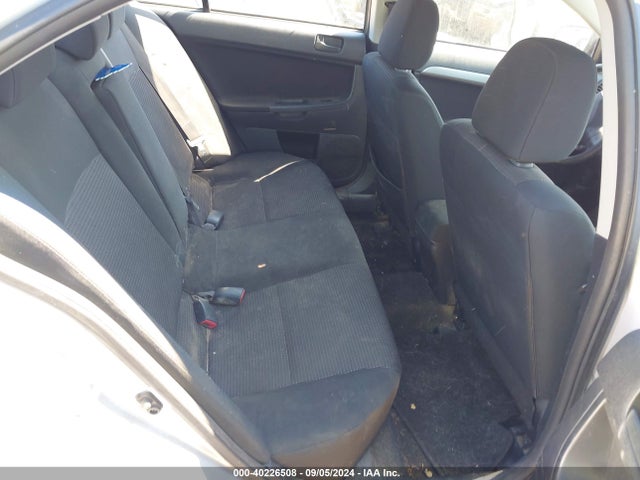 2011 MITSUBISHI LANCER JA32U2FU5BU043424 Photo 7