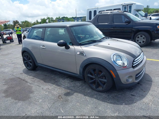 2013 MINI HARDTOP WMWSU3C53DT370155 Photo 0
