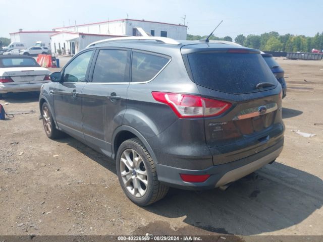 1FMCU9J96FUA65869 Ford Escape Titanium