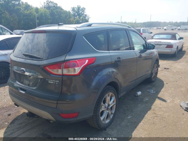 1FMCU9J96FUA65869 Ford Escape Titanium