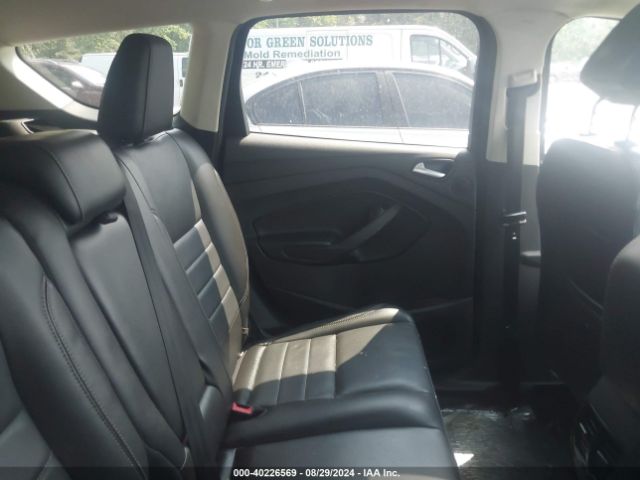 1FMCU9J96FUA65869 Ford Escape Titanium