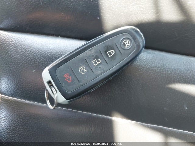 Ford Escape Titanium 2016 1FMCU9J91GUB91476 Image 11