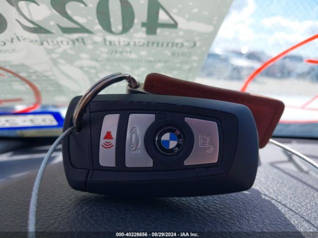 WBA8E1G5XJNU89682 BMW 320i