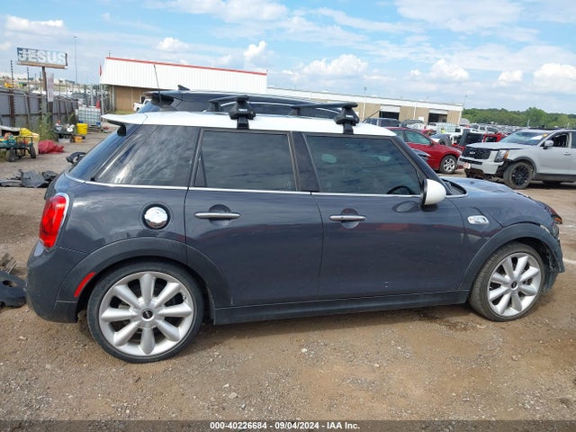 Mini Hardtop Cooper S 2016 WMWXU3C54G2B67228 Image 14