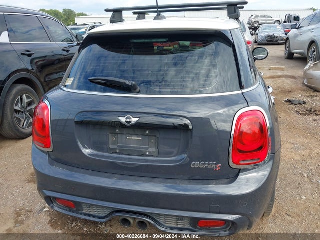 Mini Hardtop Cooper S 2016 WMWXU3C54G2B67228 Image 17