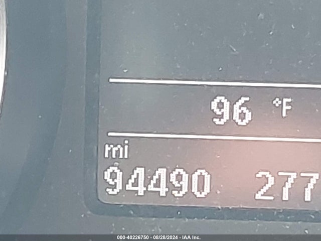 3VWB67AJ5JM244018 Volkswagen Jetta 1.4t Se/1.4t Wolfsburg Edition