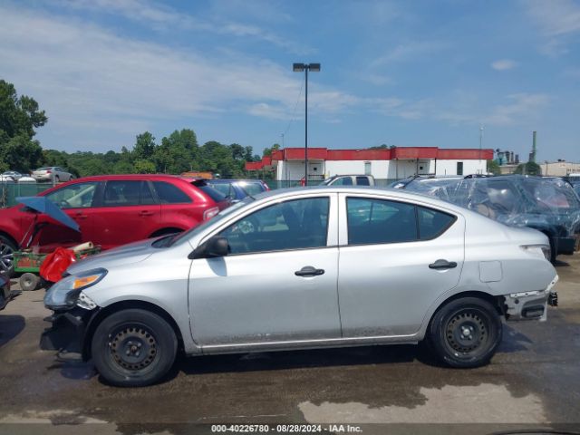 3N1CN7AP8FL911193 Nissan Versa 1.6 S