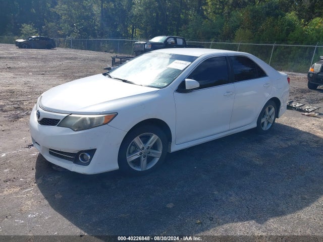 Toyota CAMRY SE 2014 4T1BF1FK4EU812242 Image 2