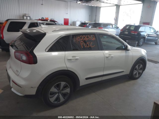 KNDCE3LC4K5301494 KIA NIRO EX