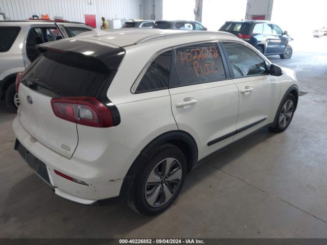 KNDCE3LC4K5301494 KIA NIRO EX