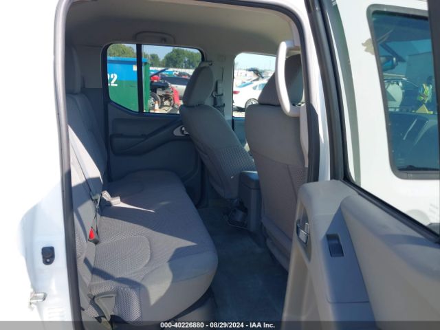 1N6DD0ER1HN765811 Nissan Frontier Sv