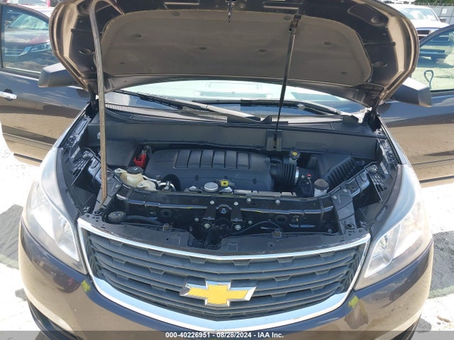 Chevrolet Traverse Ls 2015 1GNKRFKD4FJ230779 Image 10