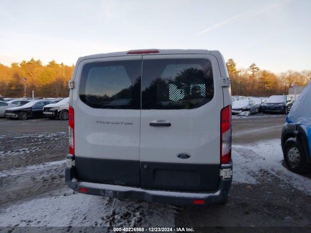Ford Transit-250 2016 1FTYR1ZM4GKB19740 Image 16