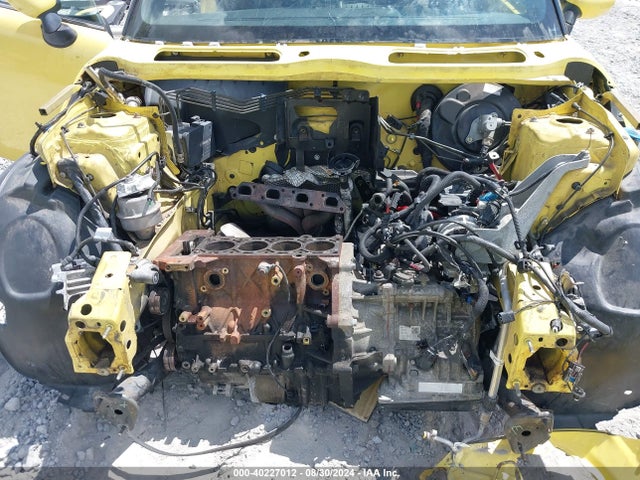 2005 MINI COOPER S WMWRH33535TK56192 Photo 9