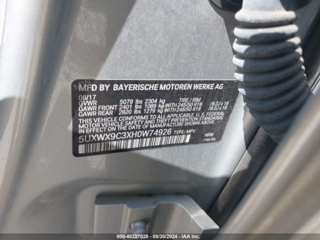 5UXWX9C3XH0W74926 BMW X3 Xdrive28i
