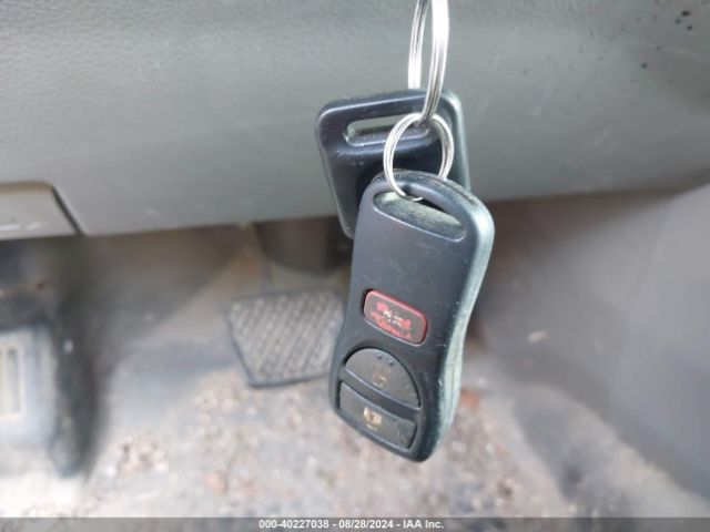 1N6BF0LY7JN814883 Nissan Nv Cargo Nv2500 Hd Sv V6