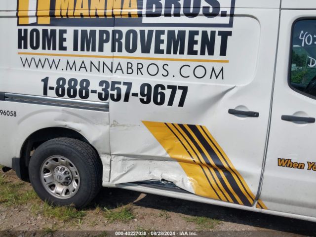 1N6BF0LY7JN814883 Nissan Nv Cargo Nv2500 Hd Sv V6