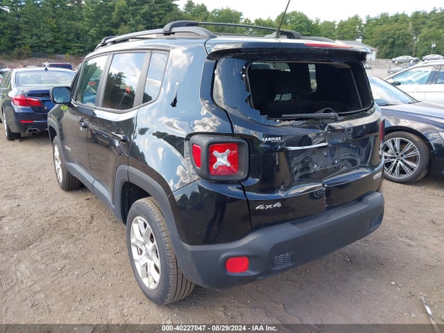 Jeep Renegade Latitude 4x4 2017 ZACCJBBB9HPF80973 Image 3
