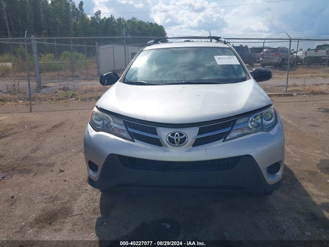 Toyota RAV4 LE 2015 2T3BFREV4FW347271 Image 11
