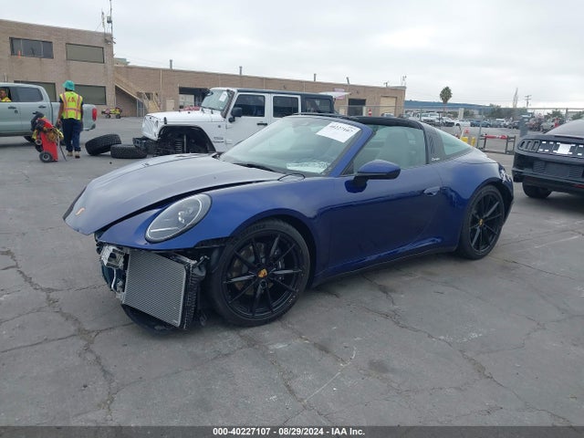 Porsche 911 Targa 4 2024 WP0BA2A93RS228140 Image 2
