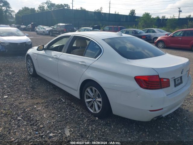 WBA5A7C55GG151160 BMW 528i Xdrive