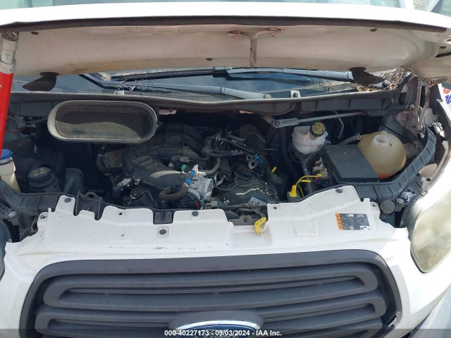 Ford Transit-150 2016 1FTYE1ZM1GKB06598 Image 10