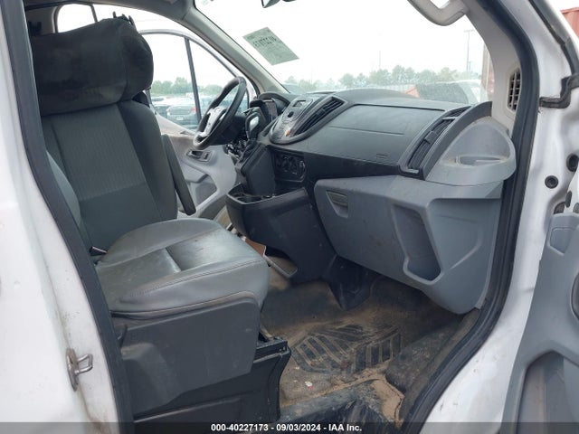 Ford Transit-150 2016 1FTYE1ZM1GKB06598 Image 5