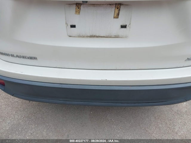 Toyota Highlander Xle V6 2016 5TDKKRFH7GS160212 Image 17