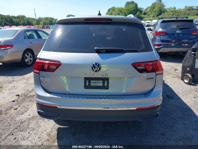 3VV2B7AX8NM085439 Volkswagen Tiguan 2.0t Se