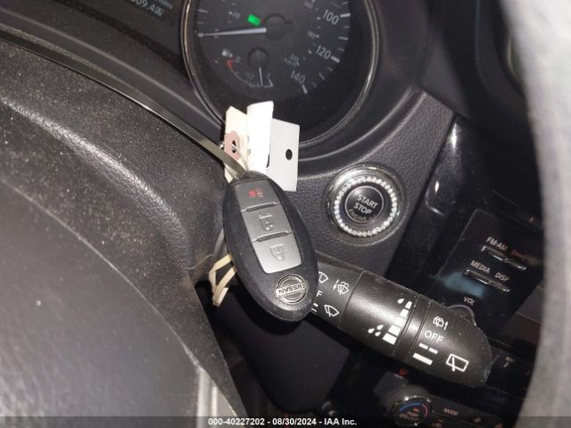 KNMAT2MV9FP520419 Nissan ROGUE SV