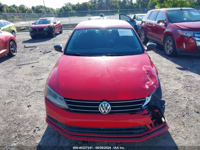 3VWD17AJ1FM327220 Volkswagen Jetta 1.8t Se