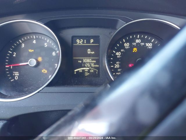 3VWD17AJ1FM327220 Volkswagen Jetta 1.8t Se