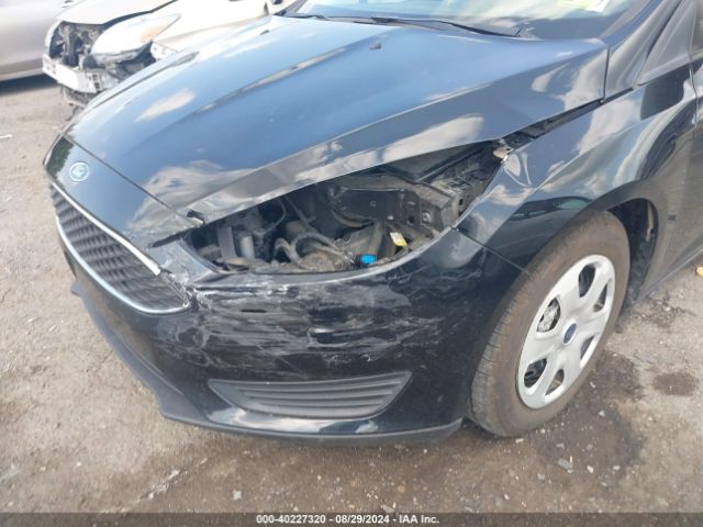 1FADP3E22JL227611 Ford FOCUS S