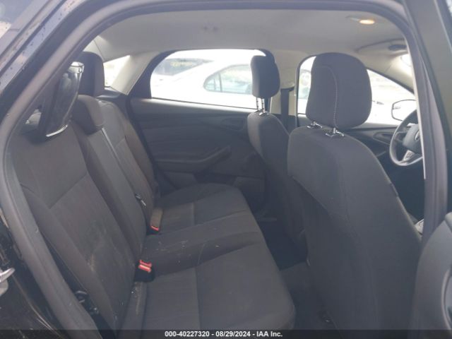 1FADP3E22JL227611 Ford FOCUS S