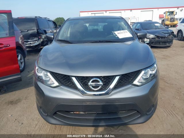 JN1BJ1CR8JW200891 Nissan Rogue Sport S
