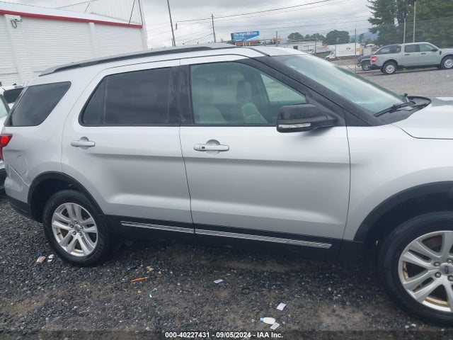 Ford EXPLORER XLT 2018 1FM5K8DH7JGB80662 Image 13