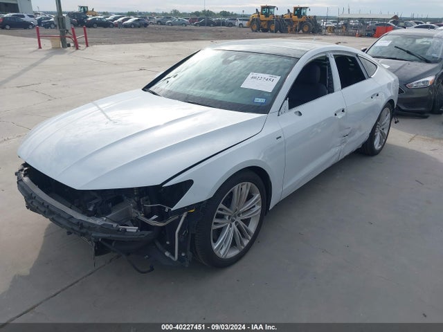 Audi A7 55 Premium 2019 WAUU2AF25KN070493 Image 2