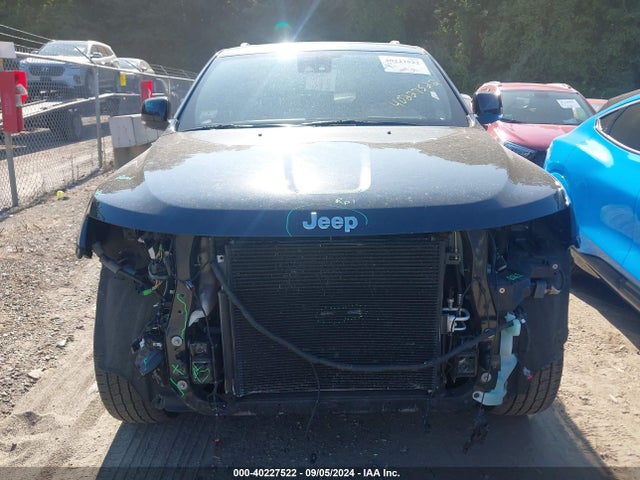 1C4RJFJTXJC424950 Jeep Grand Cherokee Summit 4x4