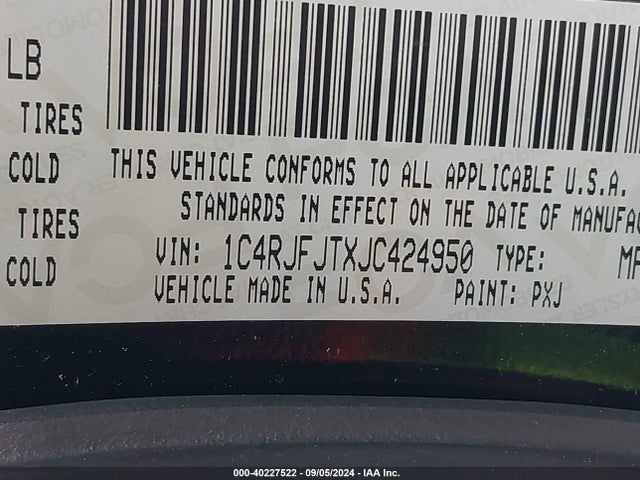 1C4RJFJTXJC424950 Jeep Grand Cherokee Summit 4x4