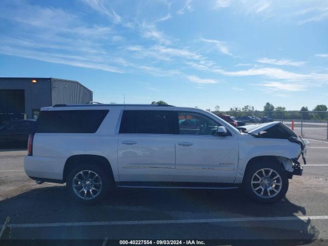 1GKS2HKJXJR275061 GMC YUKON XL DENALI