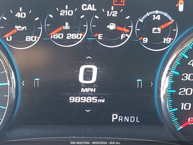 1GKS2HKJXJR275061 GMC YUKON XL DENALI