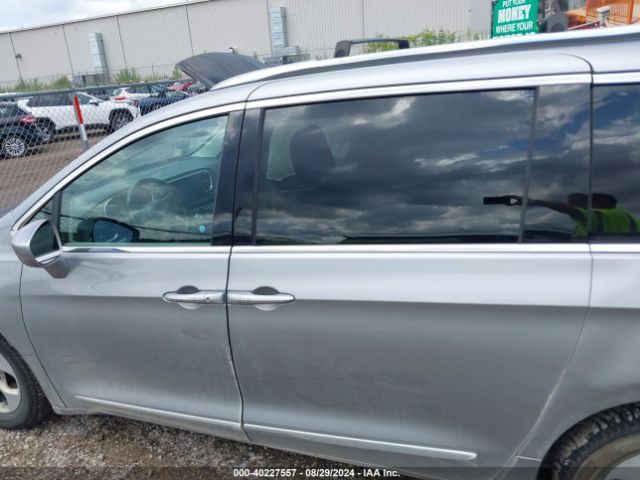 2C4RC1EG4HR638537 Chrysler Pacifica Touring-l Plus