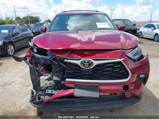 Toyota Highlander Xle 2021 5TDGZRAH4MS081214 Image 12